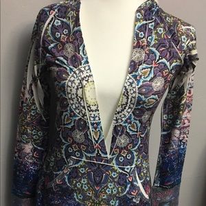 Hot Tees lightweight hoodie- super cute- size M